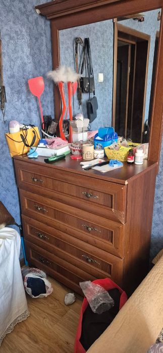 Стулья, кухон.гарнитур, кухон.уголок,стенка