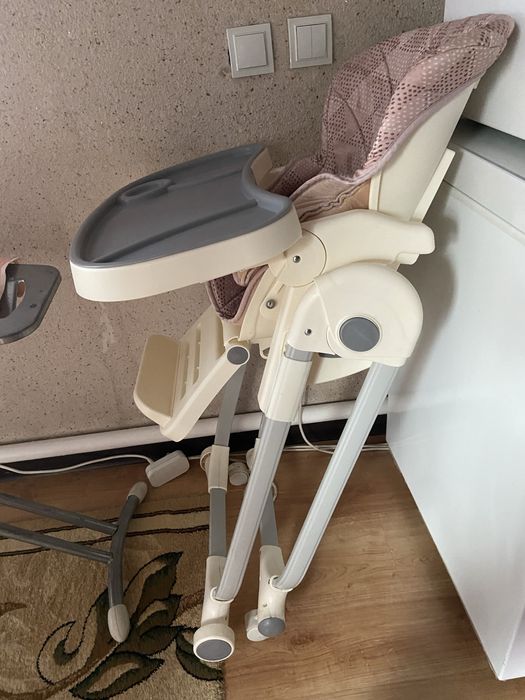 Стулчик для кормление