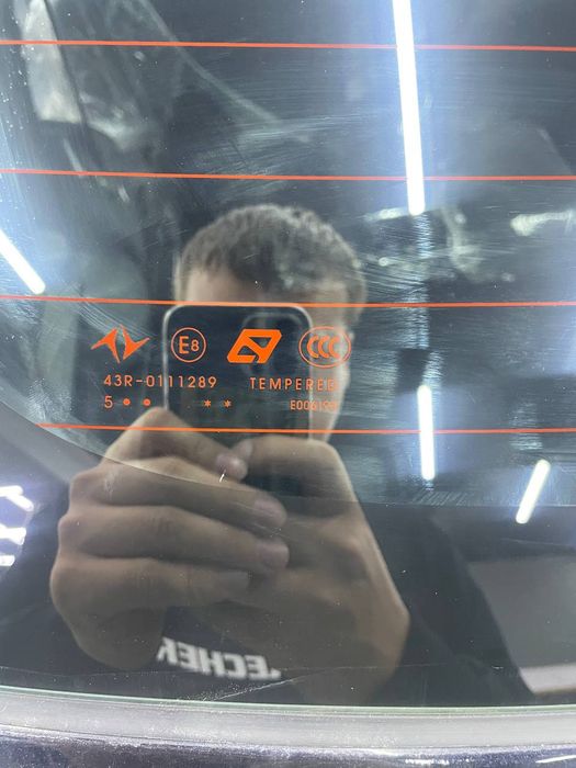 Dongfeng 008 orqa labovoy