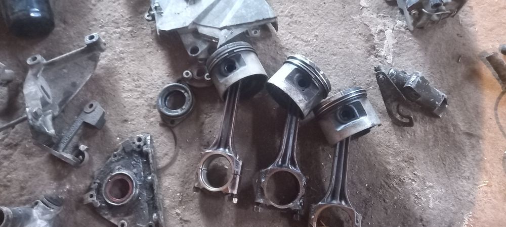 Ауди 4 цилиндра запчасти