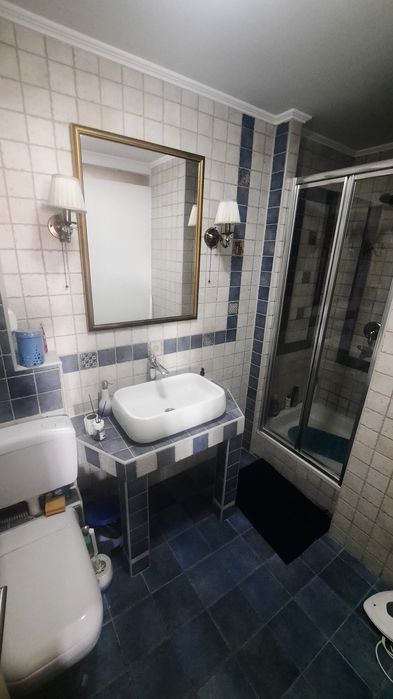 Închiriez apartament spatios