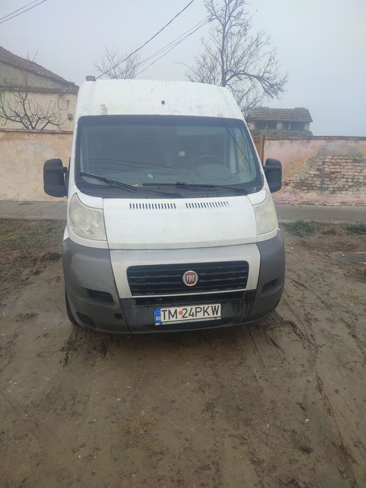 De vânzare auto utilitara