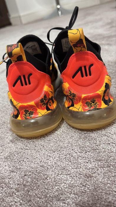 Adidasi Nike Air Max 270