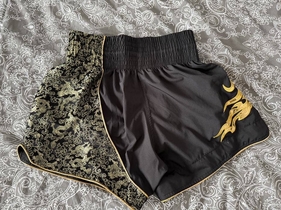 Sort kickboxing muay thai L