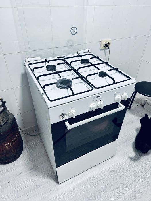 Газ плита духовка Bosch