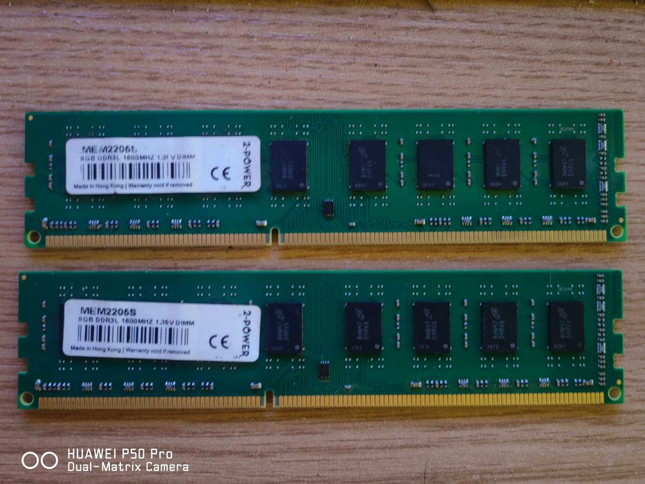 Vand placute RAM DDR3 2x 4Gb 2x 8Gb