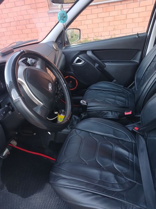 продам машину в хорошем состоянии