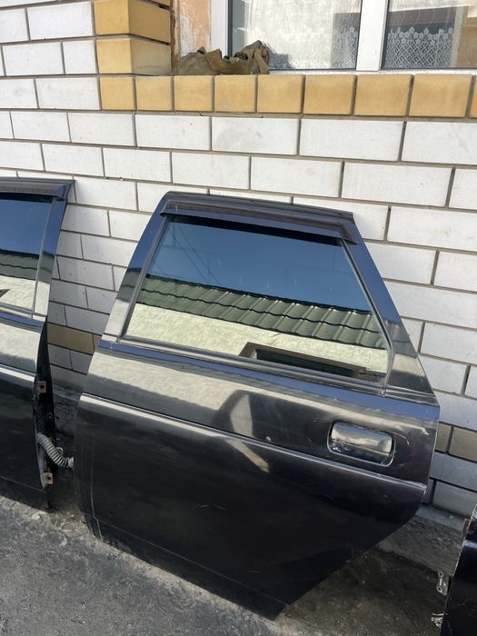 Дверь Приора передние