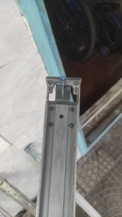 Салазки для серверов