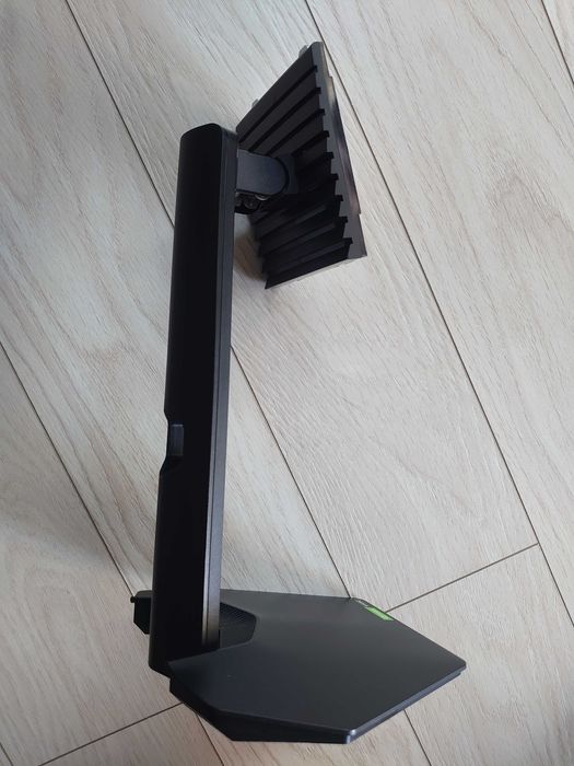 stand monitor Dell 24'