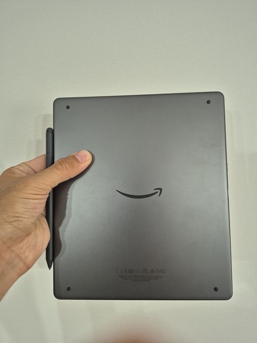 Kindle scribe 32gb.