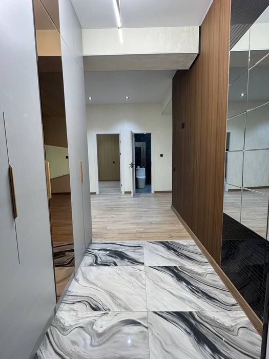 Квартира сотилади 2 мактаб