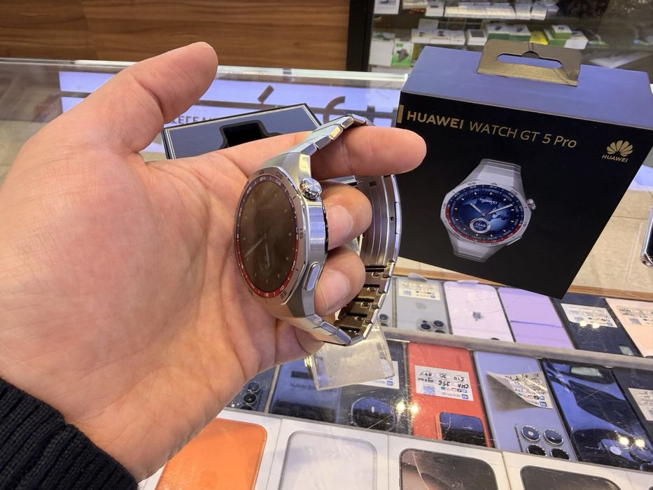 Huawei GT 5 Pro Titanium
