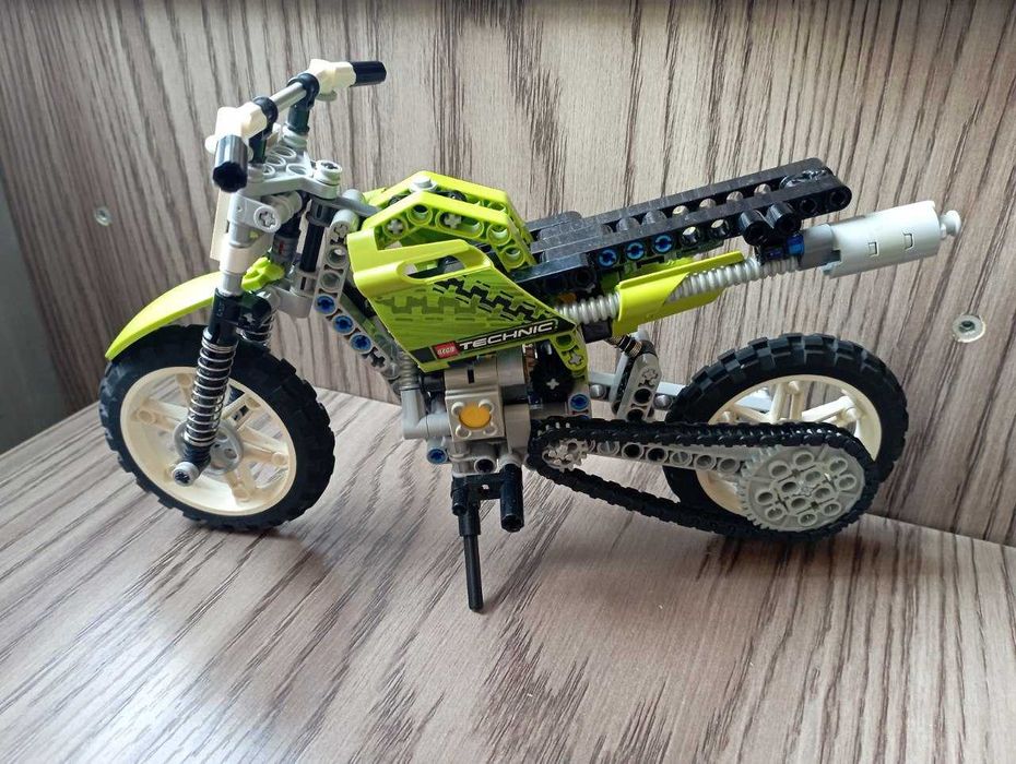 7 наборов мотоциклы LEGO Technic Оригинал