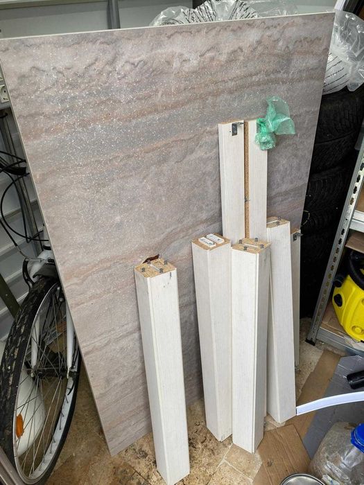 Masa bucatarie/ living room - stare foarta buna