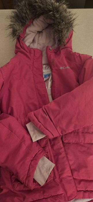 Цикламено яке Columbia, XS, 6 години