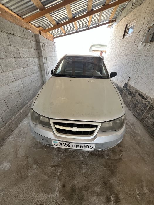 продаётся машина daewoo nexia