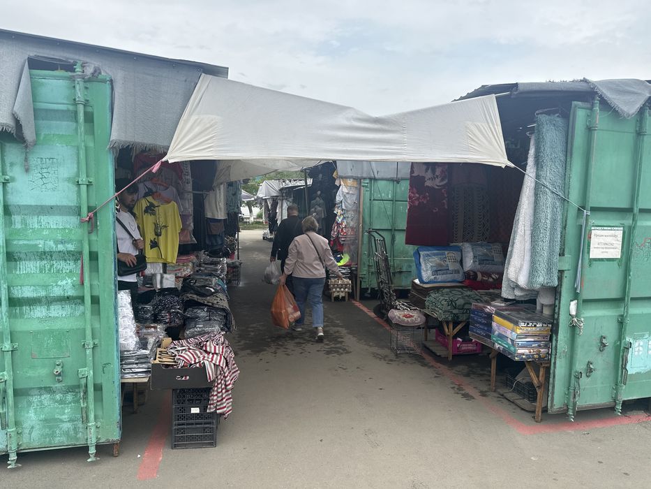 Продам контейнера на рынке ЦОТ