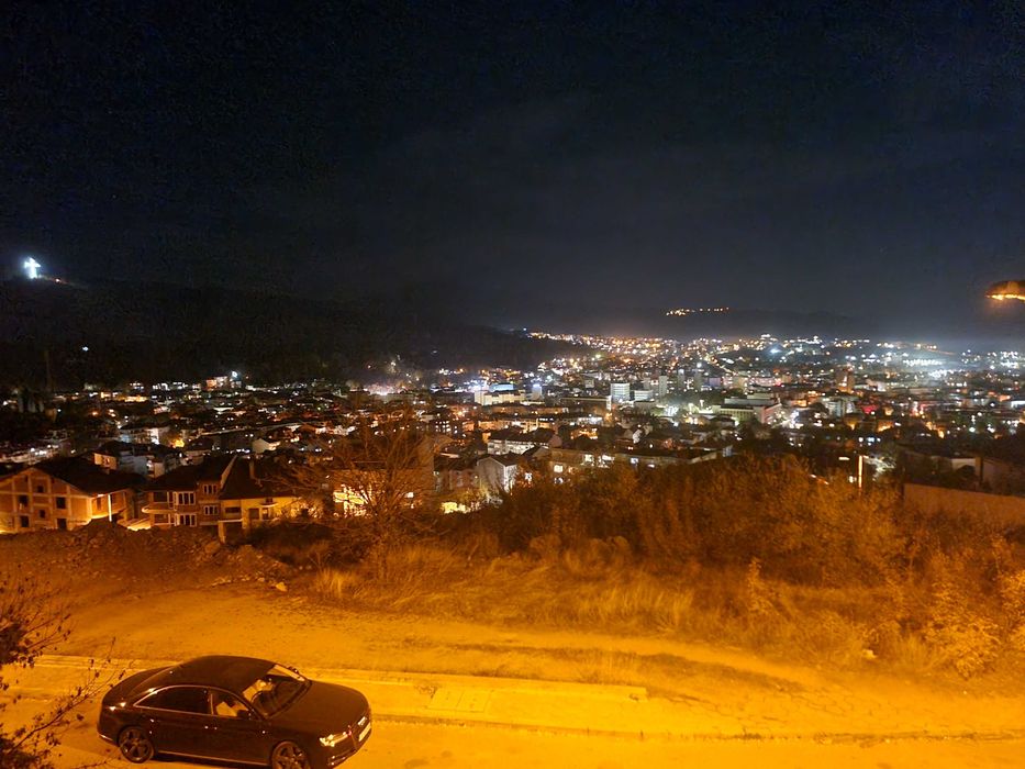 Продава се Тристаен апартамент в Благоевград, Баларбаши - 115 кв.м за 1270 €/кв.м - Снимка #1