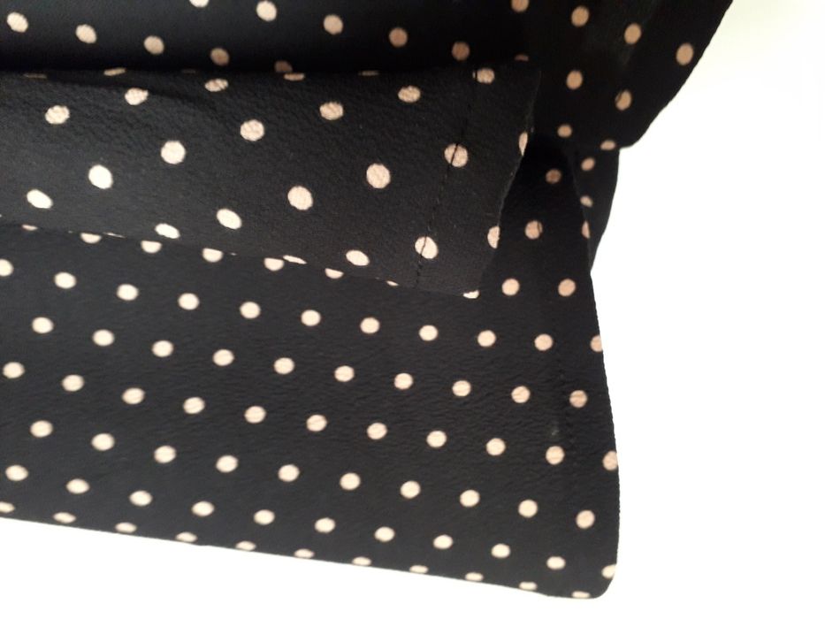 fusta clos , asimetrica