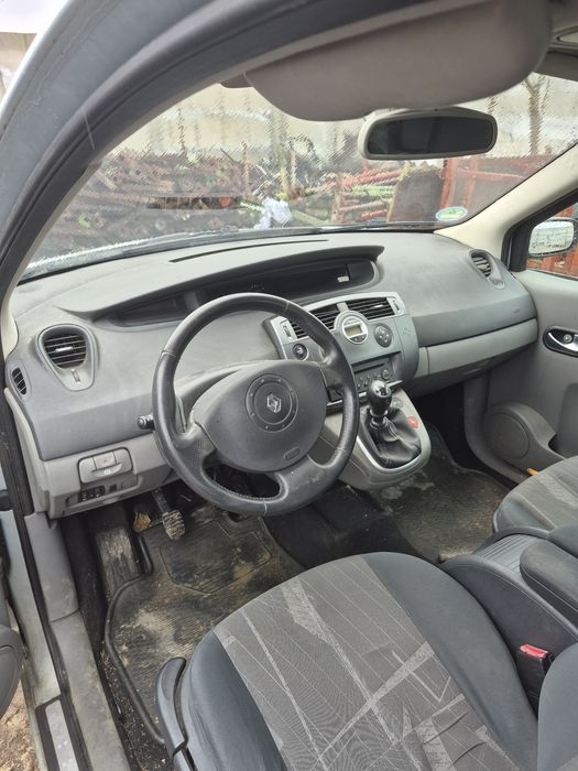 Vand renault scenic stare buna de functionare an 2005