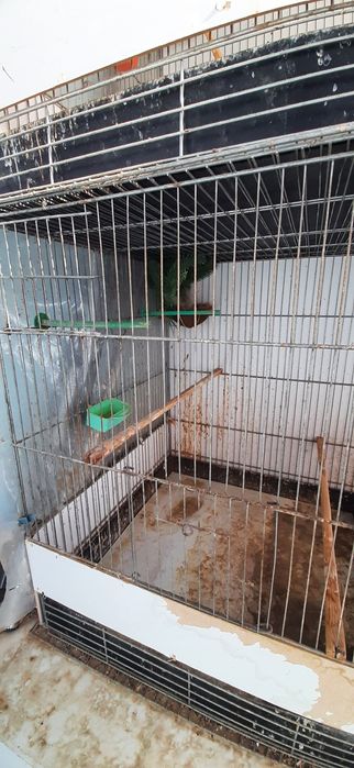 Продавам волиери, клетки, кафези и аксесоари