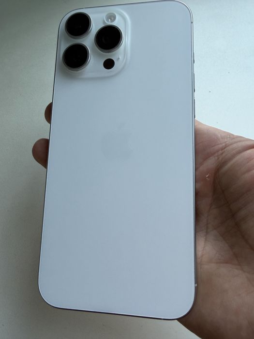 Продам iPhone 16 pro max, EAC, АКБ 92%, без обмена