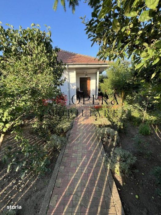 Casa si teren 2000mp, de vanzare, Central - Popricani - Iasi