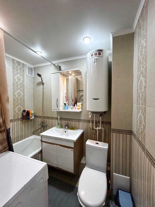 2-комн. квартира, пр. Строителей, этаж 4/5