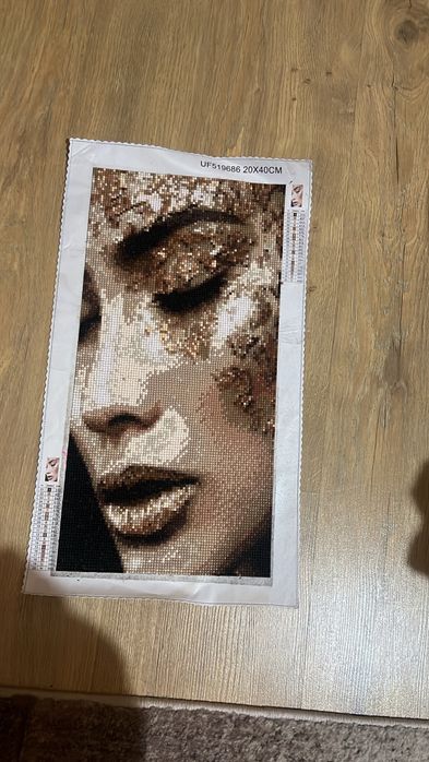 Готов диамантен гоблен