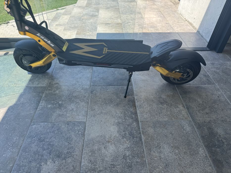 Продават тротинетка Mantis King GT Gold