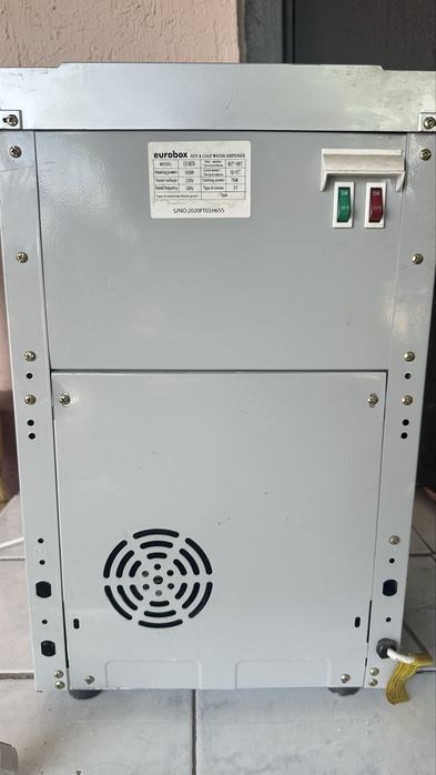 Продам кулер для воды