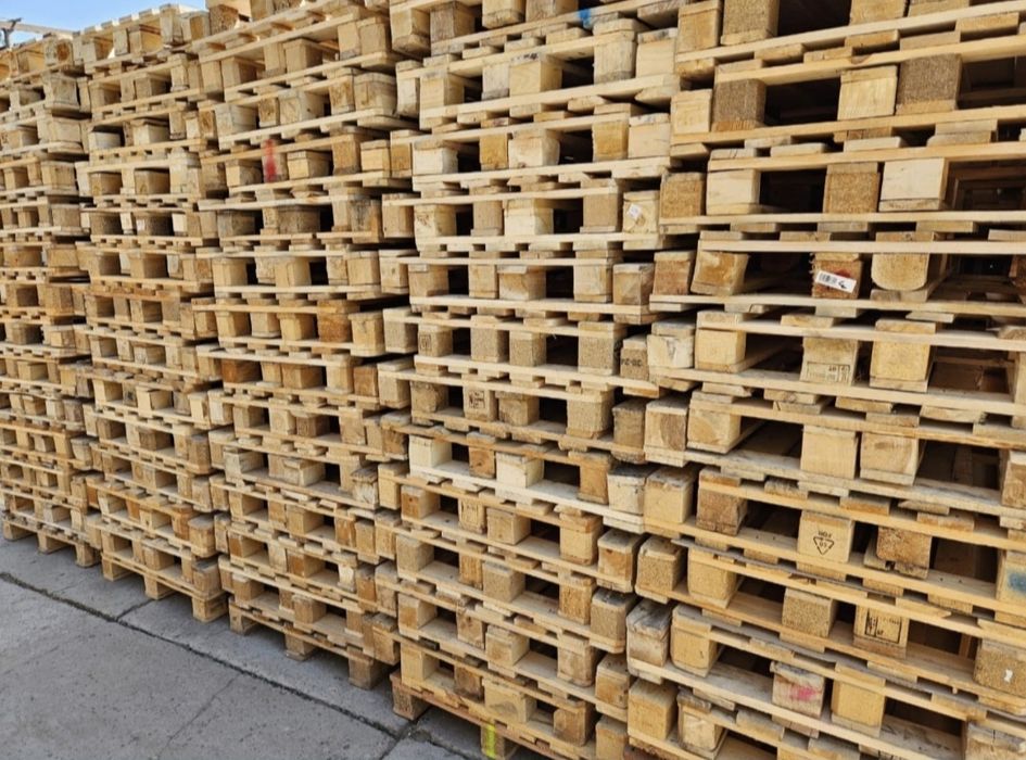 Продам поддоны  срочно