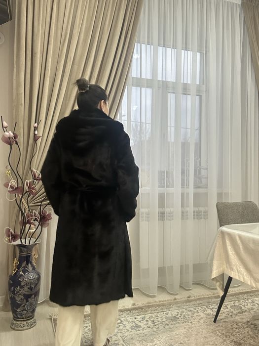 Продается Норковая шуба