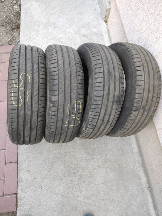 4 anvelope de vara 185/65/15 Michelin