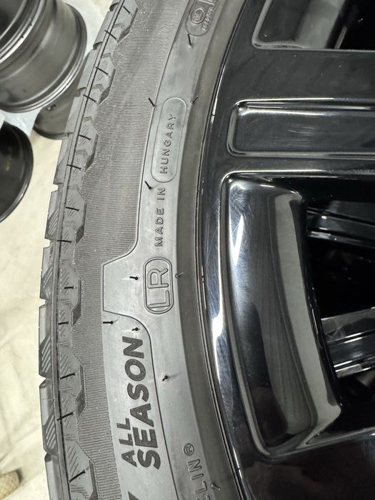 Jante Range Rover Sport Vogue R22 originale Michelin All Season 2025