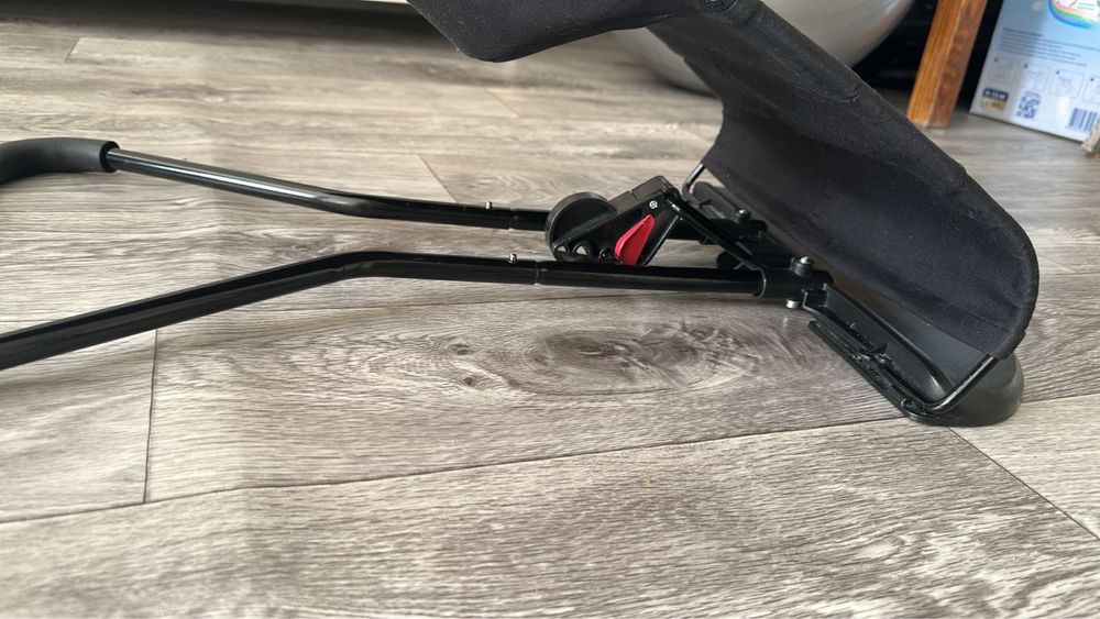 Продаётся шезлонг для младенца