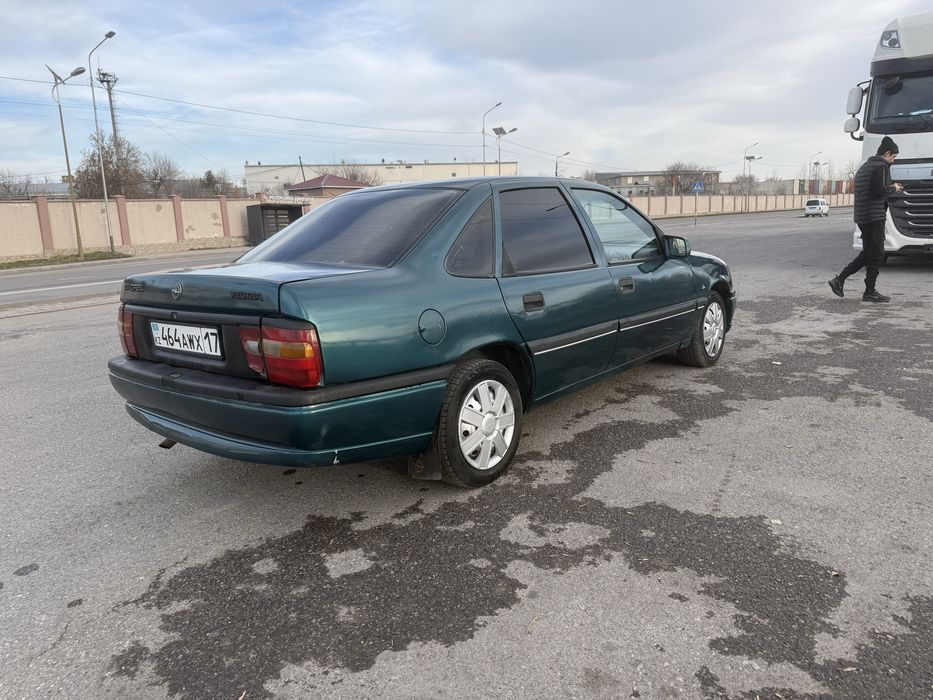 Опель вектра ааа