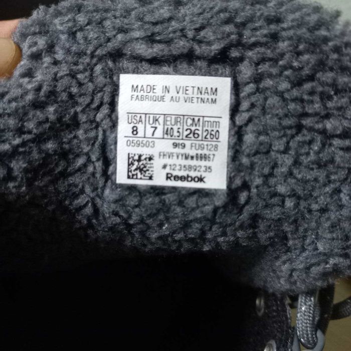 Кроссовки Reebok UNISEX утепленные 40 НОВЫЕ