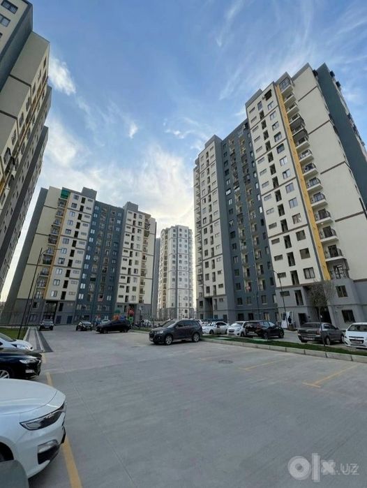 Юнусабад 1комнатная квартира продаётся.