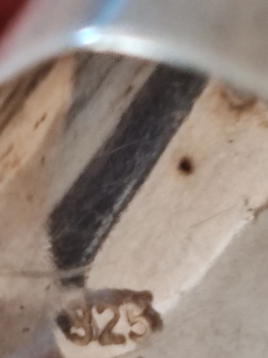 Продам серебряные кольца 925 пробы