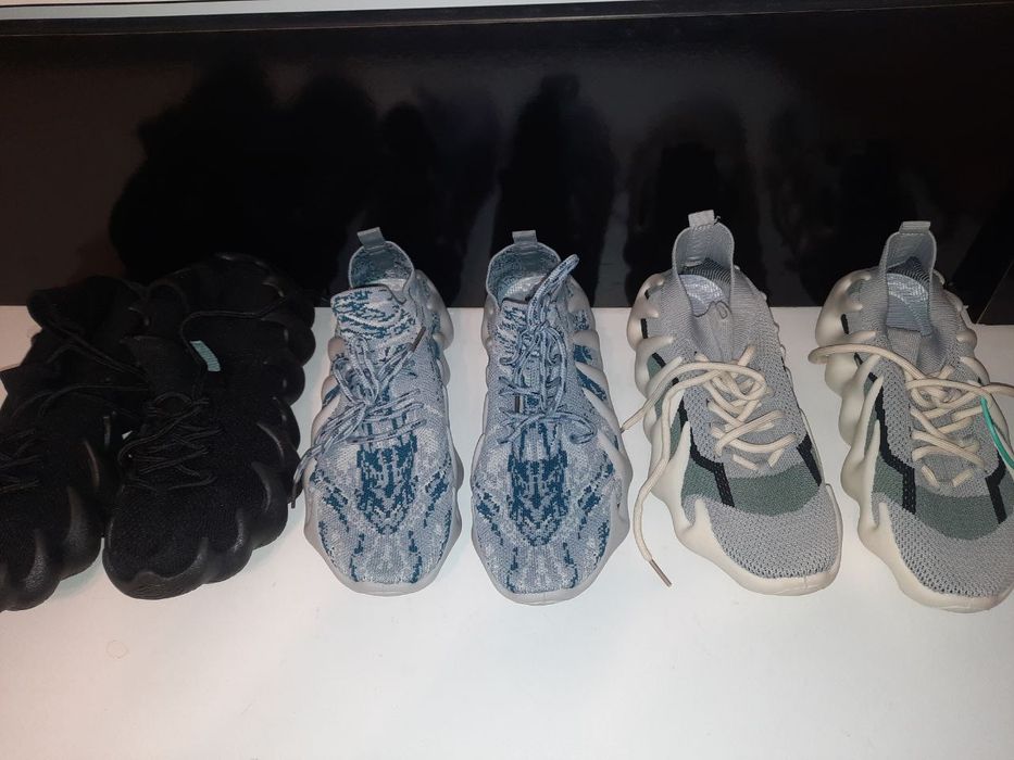 Новые, удобные кроссовки