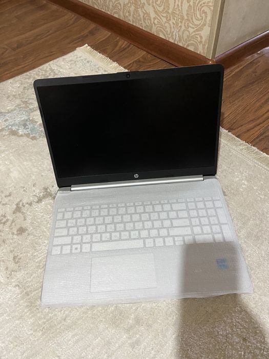 11 пок Core i3 HP SSD 512