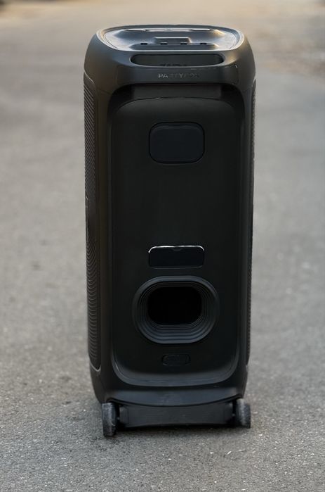 ГАРАНЦИОННА!!! Аудио система JBL Partybox Ultimate, 1100 W, Pro Sound