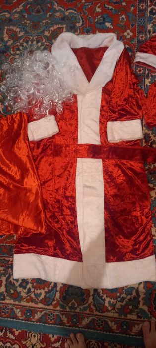 Продам костюм Деда Мороза