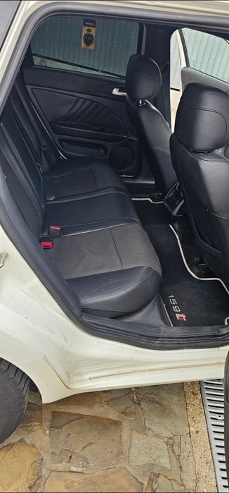 Alfa Romeo 159 Sportwagon 2.0 Diesel (2010) - 168 CP, ITP

valabil