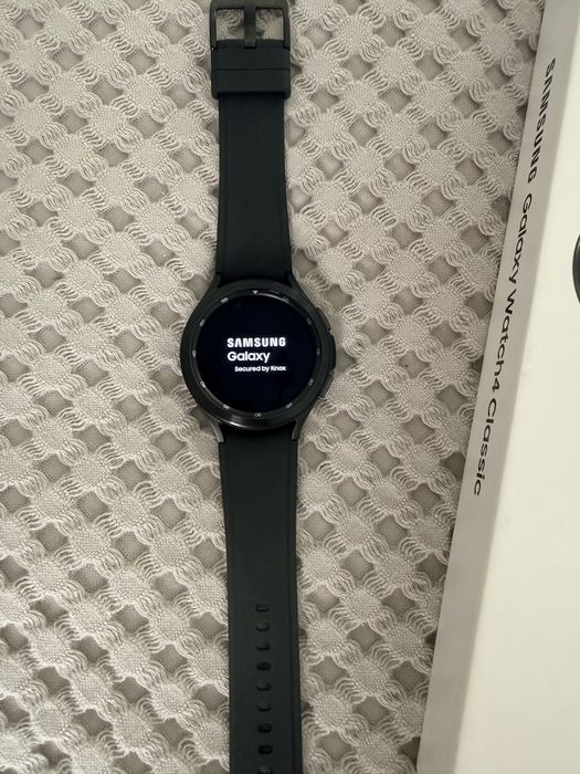 Samsung Galaxy Watch4 Classic