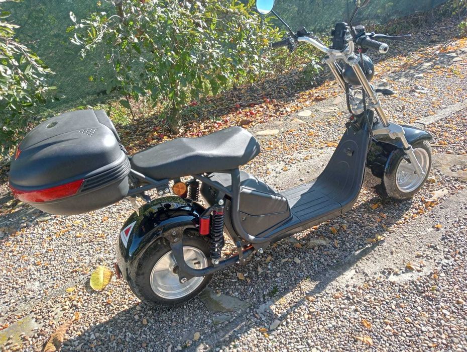 Scuter electric nou anul fabr. 2025 carte RAR inmatriculat ofer fiscal