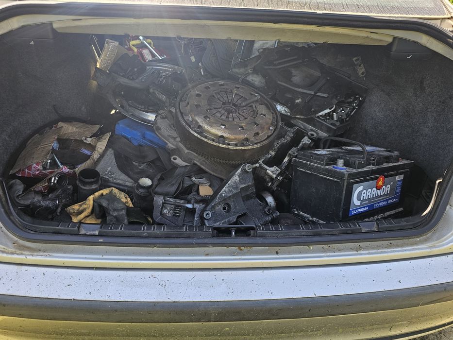 Dezmembrez BMW 320d 136cp