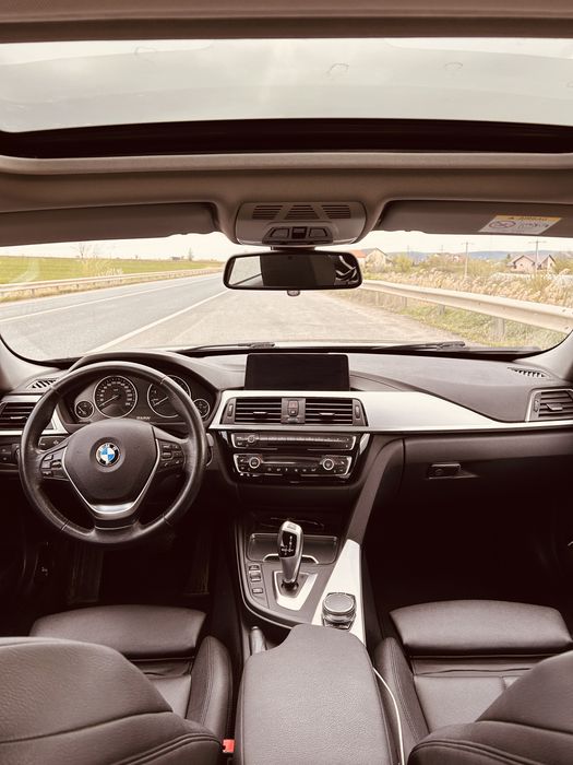 BMW 320i F30 2018